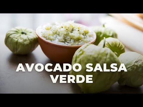 Avocado Tomatillo Salsa | The Hangry Woman
