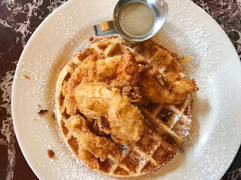 Sunday Brunch: Chicken and Waffles Edition